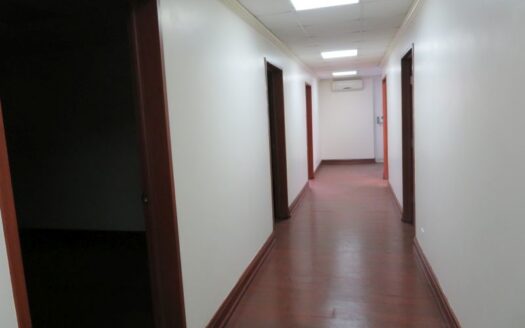 Humphries Complex, Dayrells Road – Upstairs Office Space