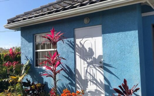 Hyde Park Apartment, Cane Garden
